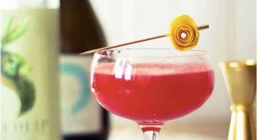 Raspberry_muddle_Cocktail_51986dfe-a779-4927-9cba-0f74ec620f38